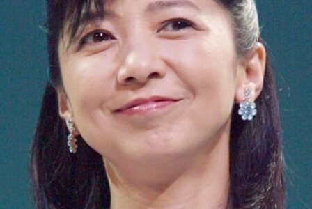 宮崎美子の若い頃の画像特集！グラビアから女優へと成長した軌跡を写真で振り返る