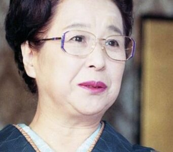 【100歳ご健在】丹阿弥谷津子・老後は子供2人と同居！女優引退後は語り手として活躍していた！